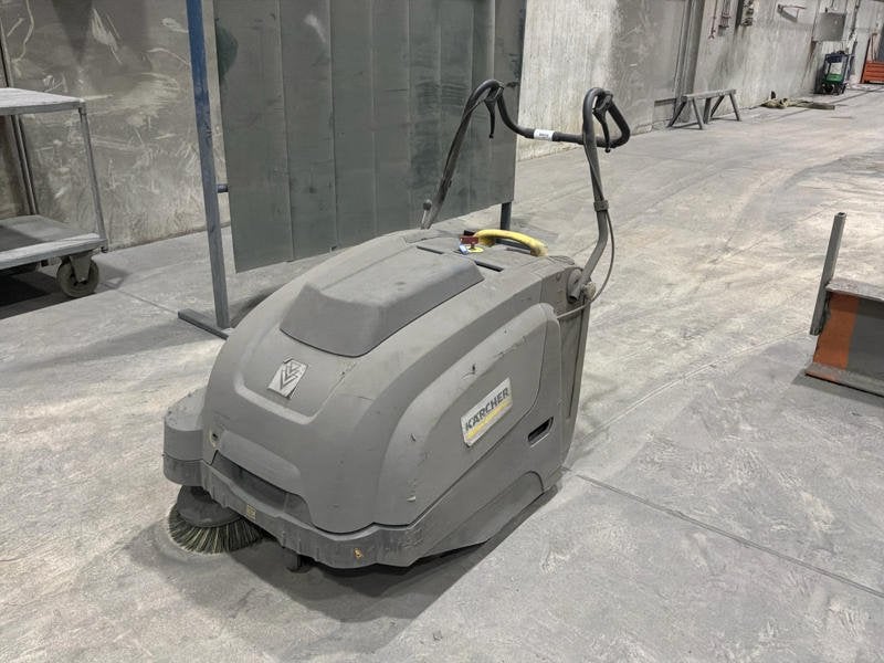 Kärcher zelfrijdende veegmachine