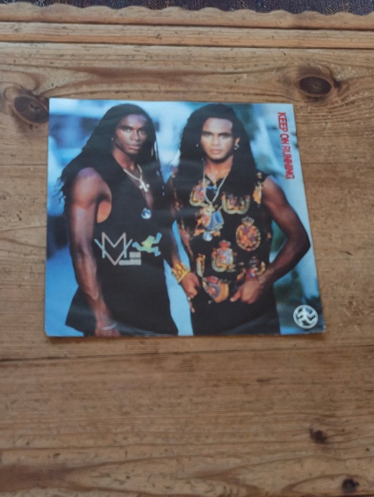 Single van Milli Vanilli, Cd's en Dvd's, Vinyl Singles, Gebruikt, 7 inch, Ophalen of Verzenden, Overige typen