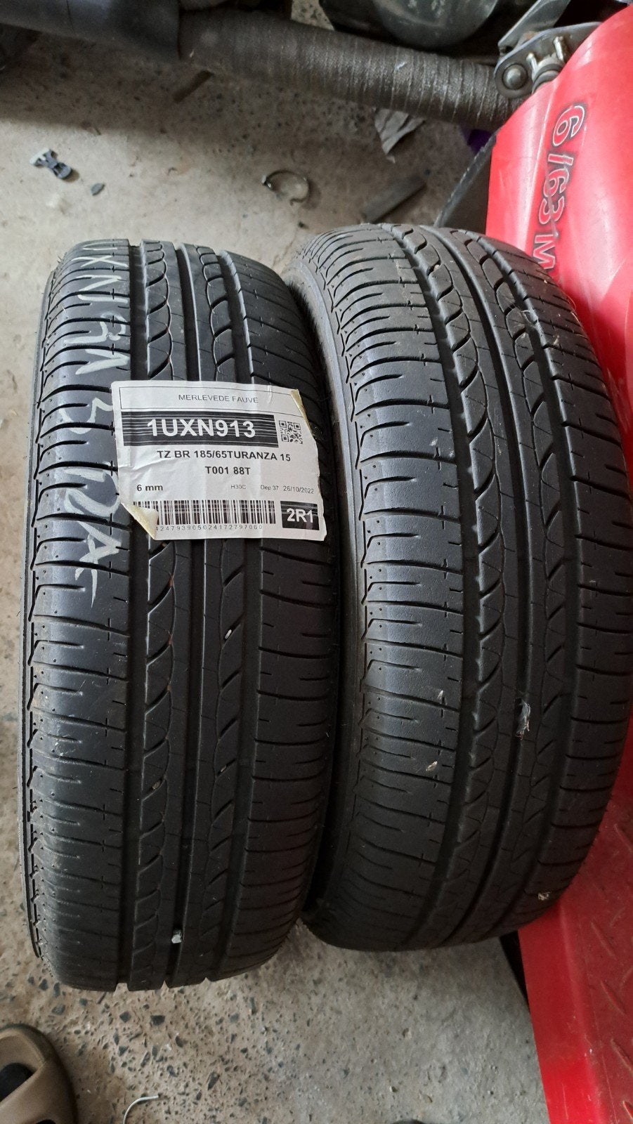 2 Bridgestone 185 65 15 perfecte zomerbanden van 7 mm, Auto-onderdelen, Gebruikt, 15 inch, Band(en), Personenwagen