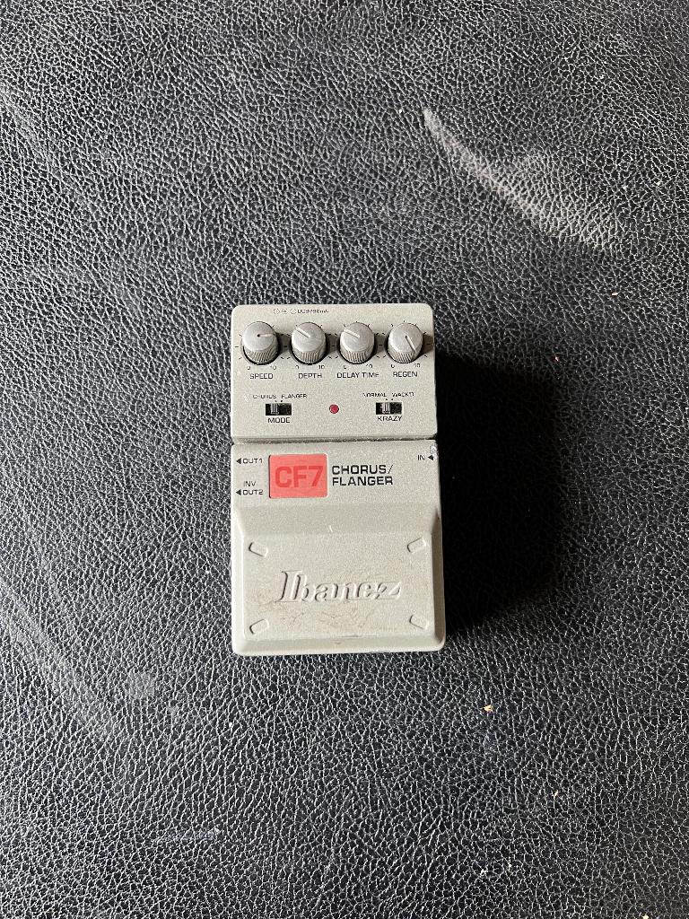 Ibanez Chorus Flanger CF7, Musique & Instruments, Effets, Enlèvement ou Envoi, Utilisé, Chorus