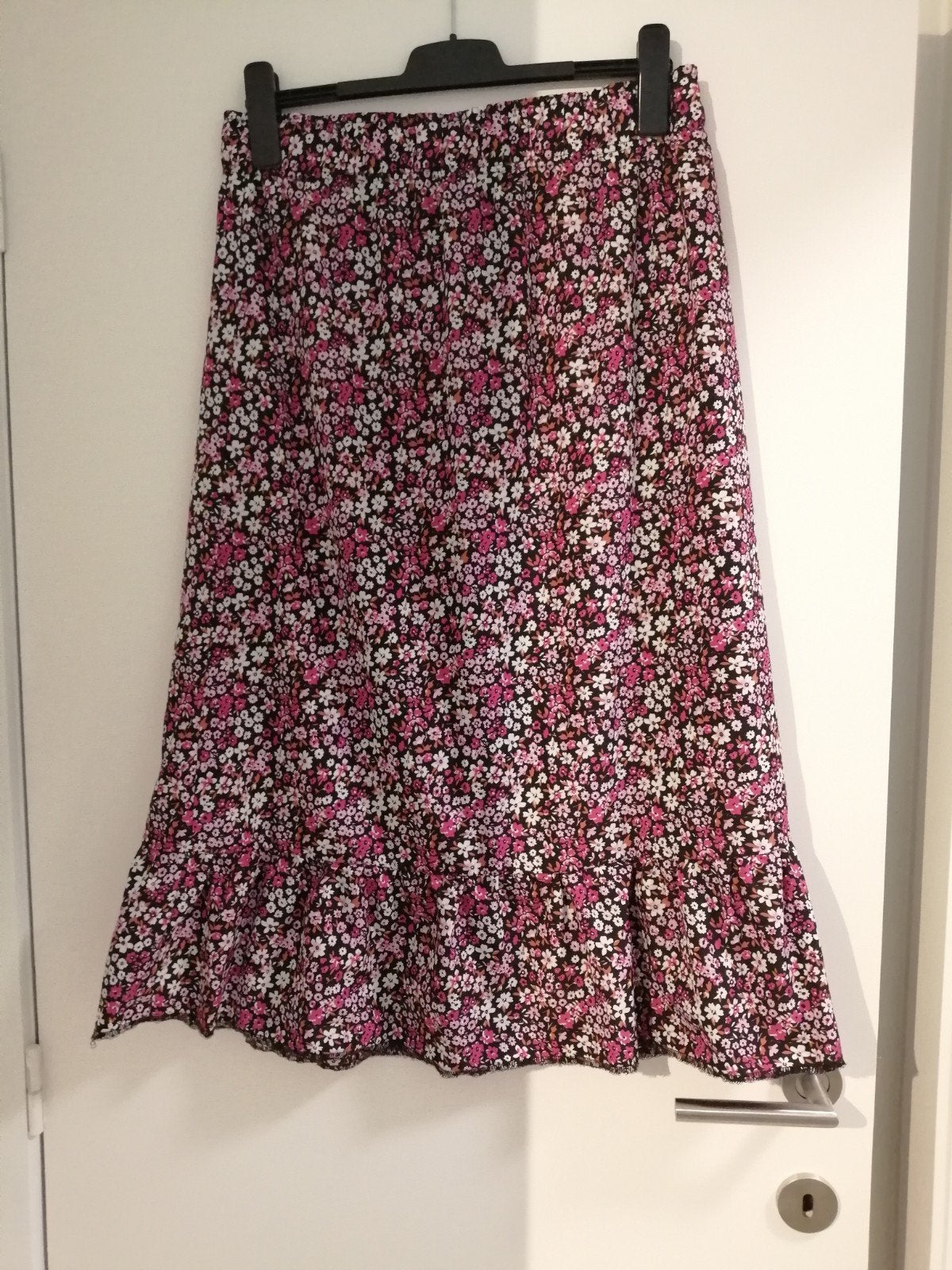 Gebloemde rok True spirit maat M, Kleding | Dames, Maat 38/40 (M), Ophalen of Verzenden, Roze, Onder de knie