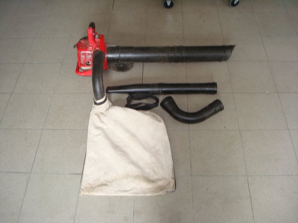 Te koop: Husqvarna Bladblazer, Jardin & Terrasse, Souffleurs de feuilles, Avec sac de ramassage, Porté à la main, Enlèvement, Utilisé