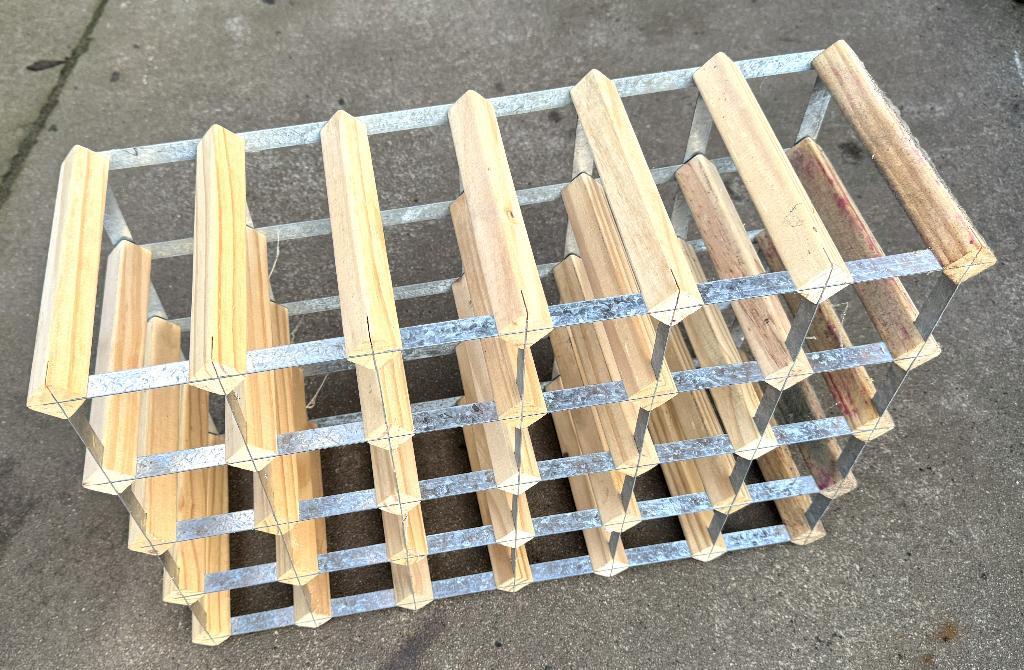 Wijnrekken 8x à 24 flessen =192 flessen.Traditional Winerack, Ophalen, Gebruikt, 50 tot 75 cm, 25 flessen of meer