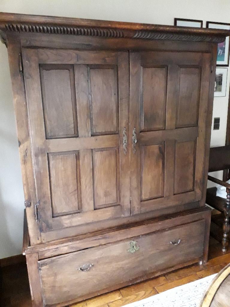Antieke kast, Ophalen