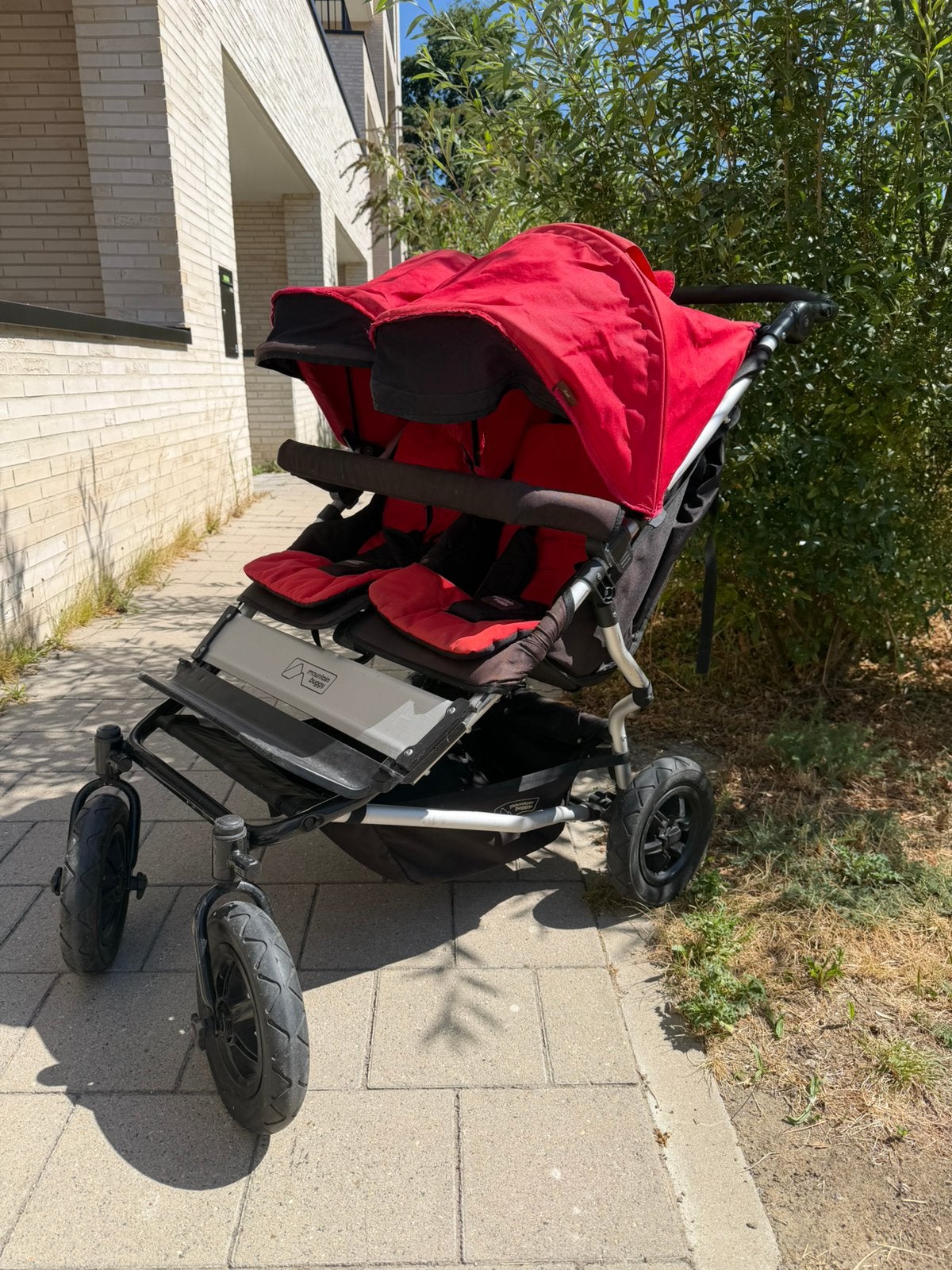 Mountain buggy duet, allerbeste tweelingbuggy die er bestaat, Enfants & Bébés, Enlèvement, Utilisé