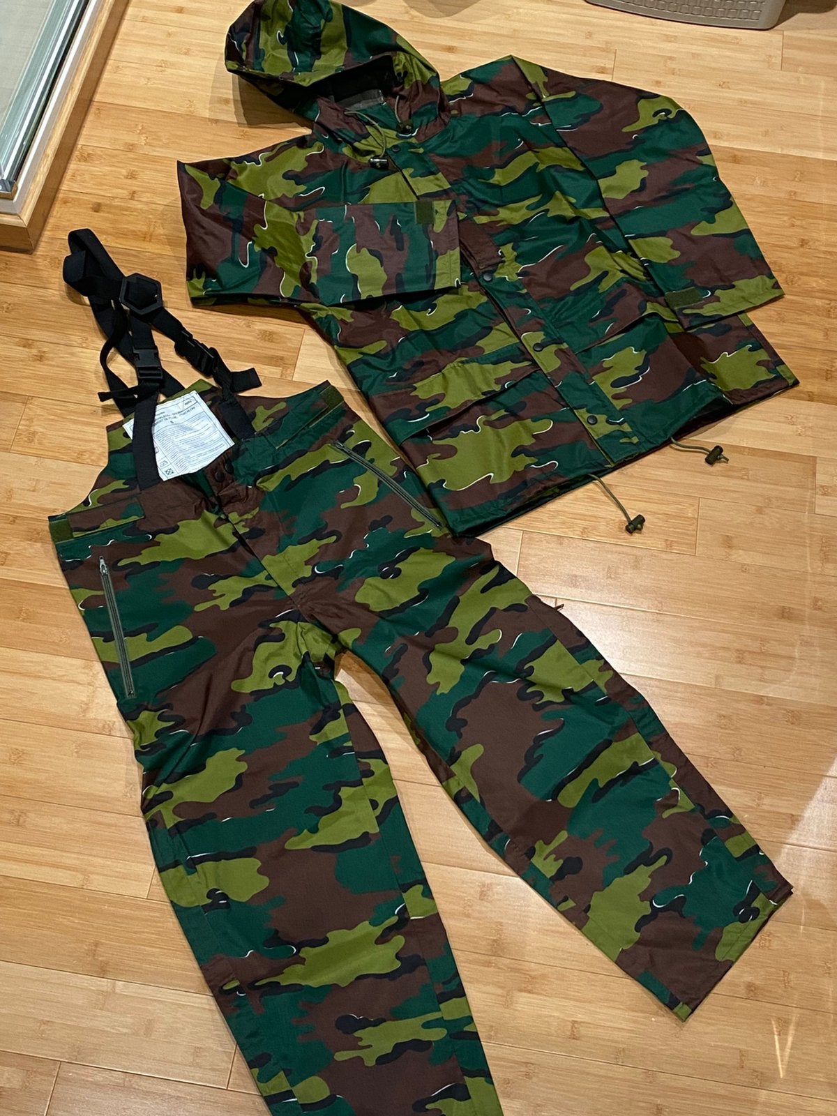Survêtements de pluie ABL. NEUFS.   TAILLE S, Enlèvement, Comme neuf