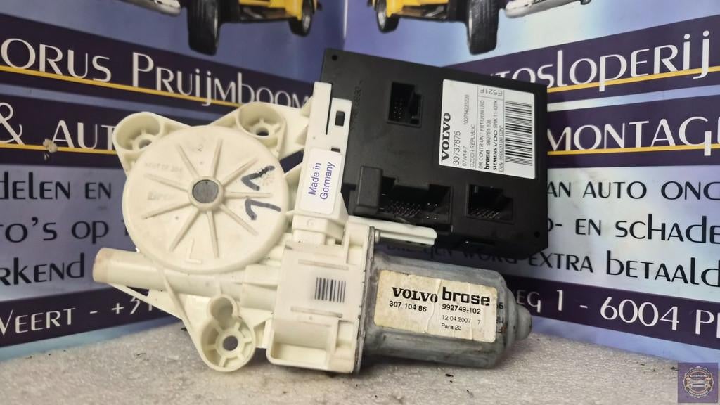 Moteur de l ve-vitre lectrique avant gauche pour Volvo V50,, Gunnar Engellaus vag 8
405 31  Gothenburg, SE, Info@volvocars.com