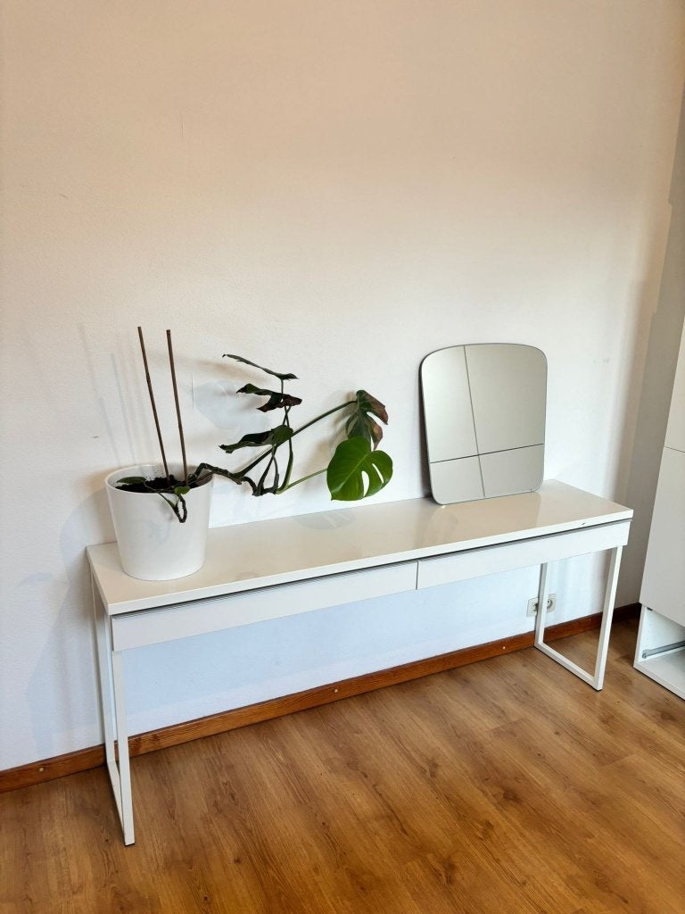 Strak modern wit bureau (180 cm), Huis en Inrichting, Bureaus, Gebruikt, Overige typen, Overige merken, Scandinavisch, Metaal