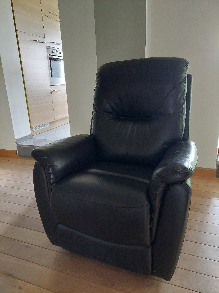 Fauteuil relax électrique avec fonction rehausseur, Huis en Inrichting, Ophalen, Zo goed als nieuw, 75 tot 100 cm, 75 tot 100 cm
