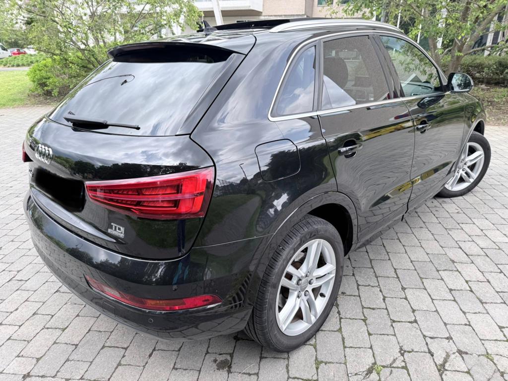 Audi Q3 2.0 TDI quattro Ambition Luxe pano . Camera .., Autos, Audi, Cuir, Achat, Entreprise, Entretenue par le concessionnaire