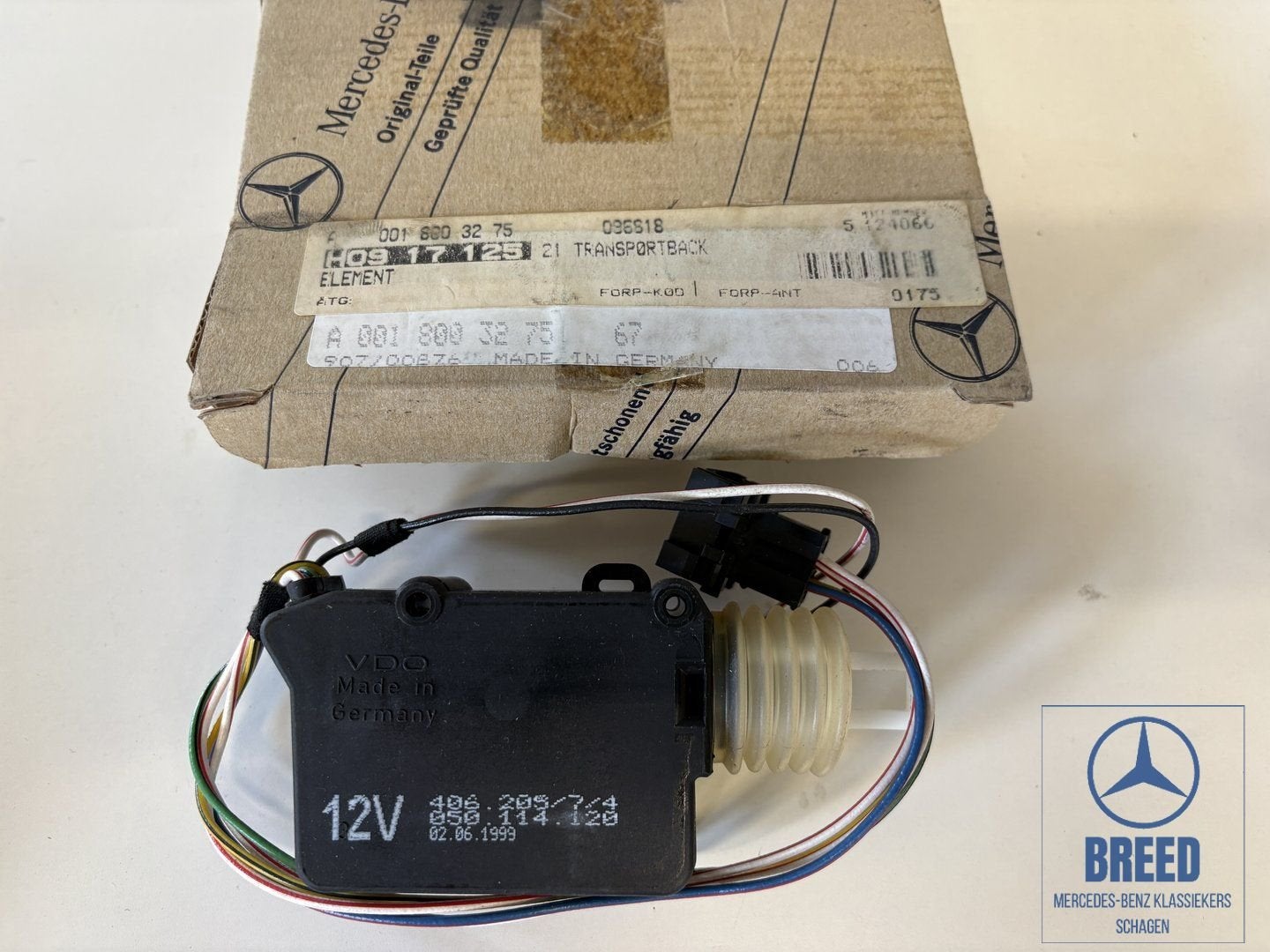 NOS stelmotor kofferklepslot Mercedes-Benz W638 Vito Viano, Neuf, -, -, Enlèvement ou Envoi