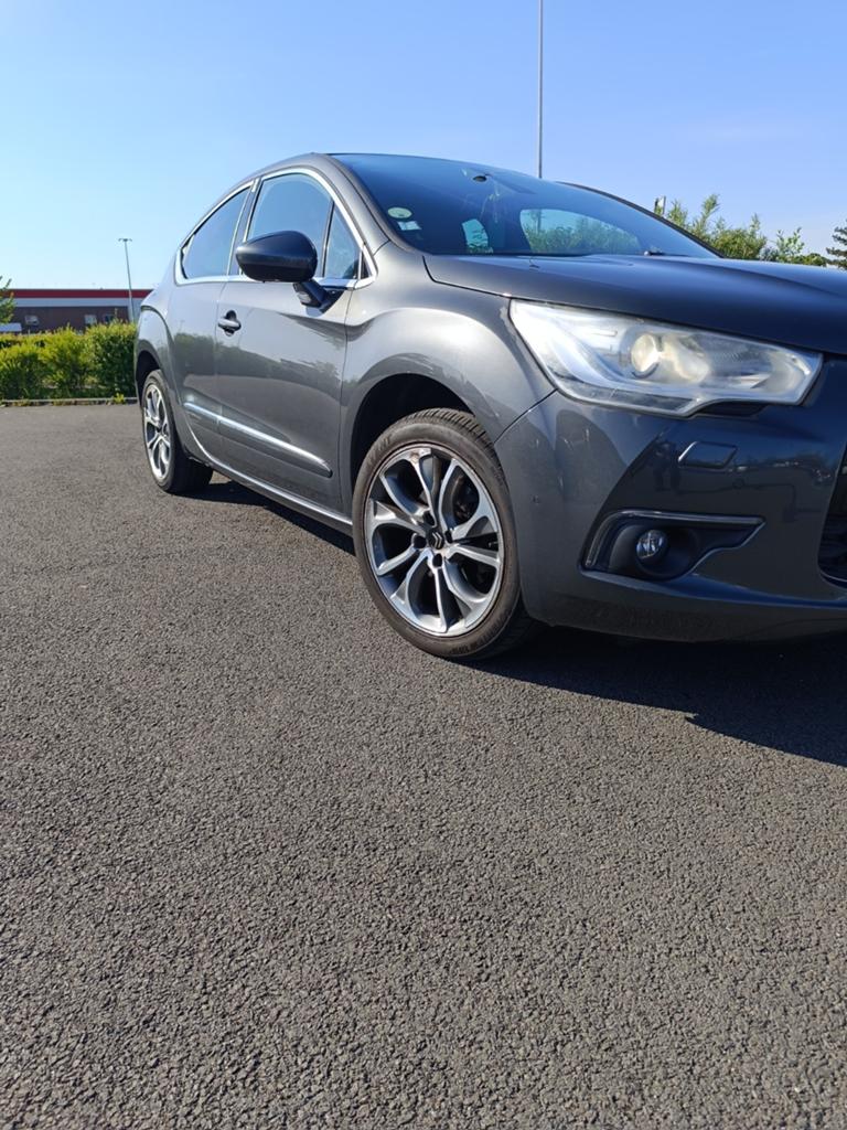 DS 4 2l 163 pk volledige opties, Auto's, Citroën, Automaat, Leder, Particulier, Te koop