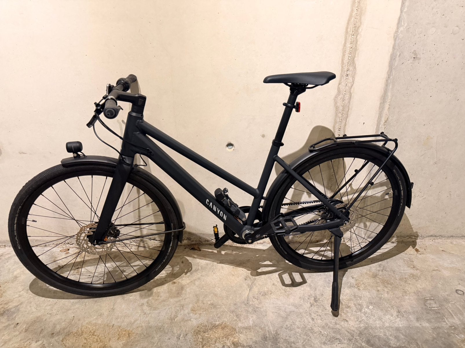Canyon Commuter mid-step 2025, Fietsen en Brommers, Versnellingen, Zo goed als nieuw, Schijfrem, Ophalen