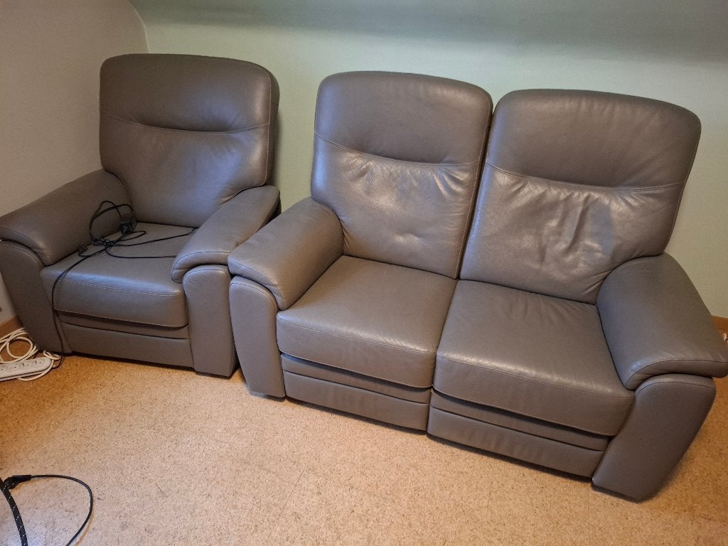 lederen relaxen 1 zit en 2 zit, Huis en Inrichting, Ophalen, Zo goed als nieuw, Rechte bank, Leer