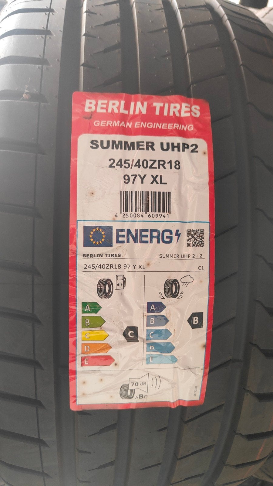 245/40r18 97y Berlin 85€ per stuk met montage en balanceren, Auto-onderdelen, Ophalen, Nieuw