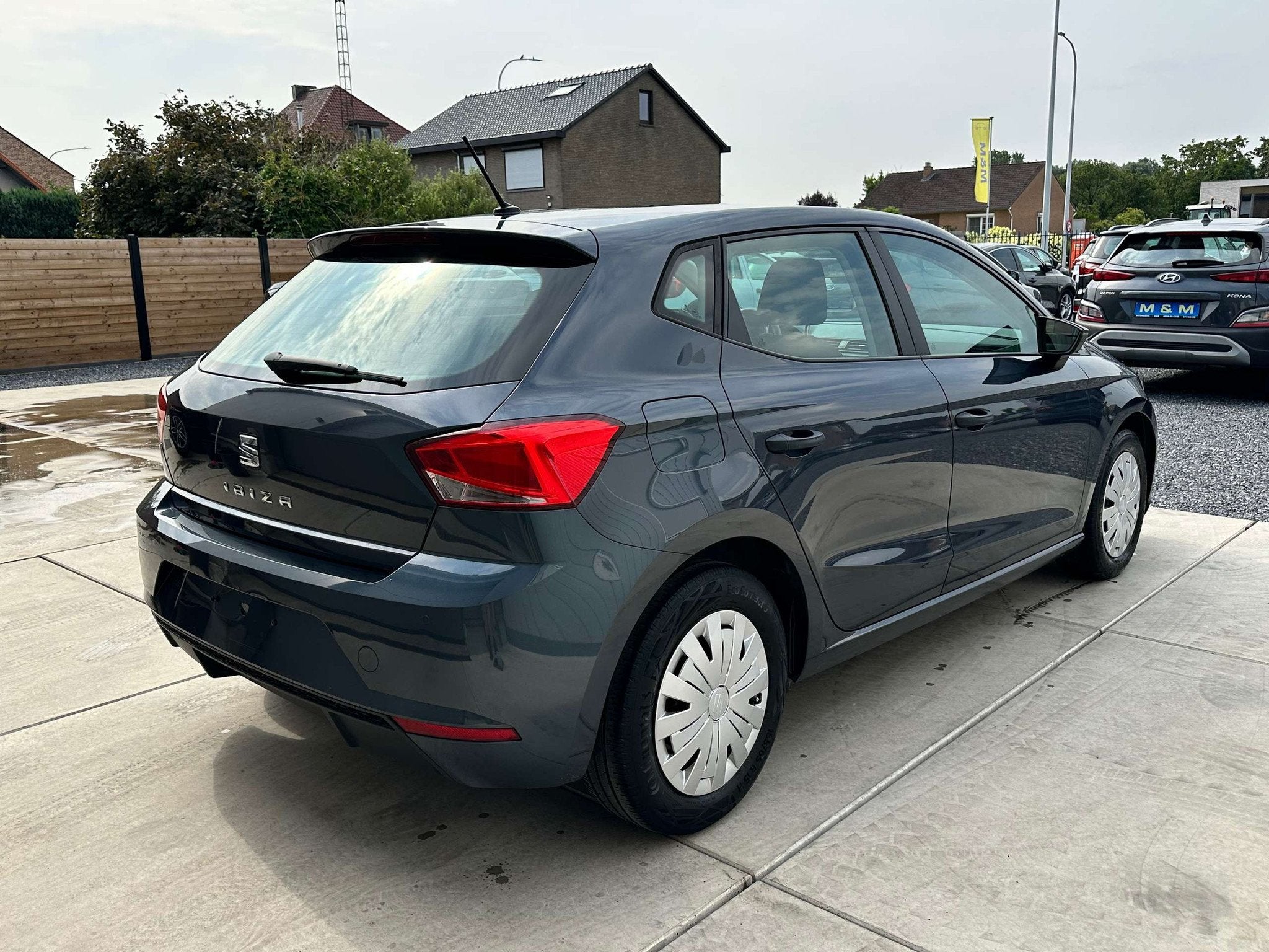 Seat Ibiza Ibiza 1.0i MPI * 12 M Garantie *, Auto's, Bluetooth, Stof, Gebruikt, Bedrijf