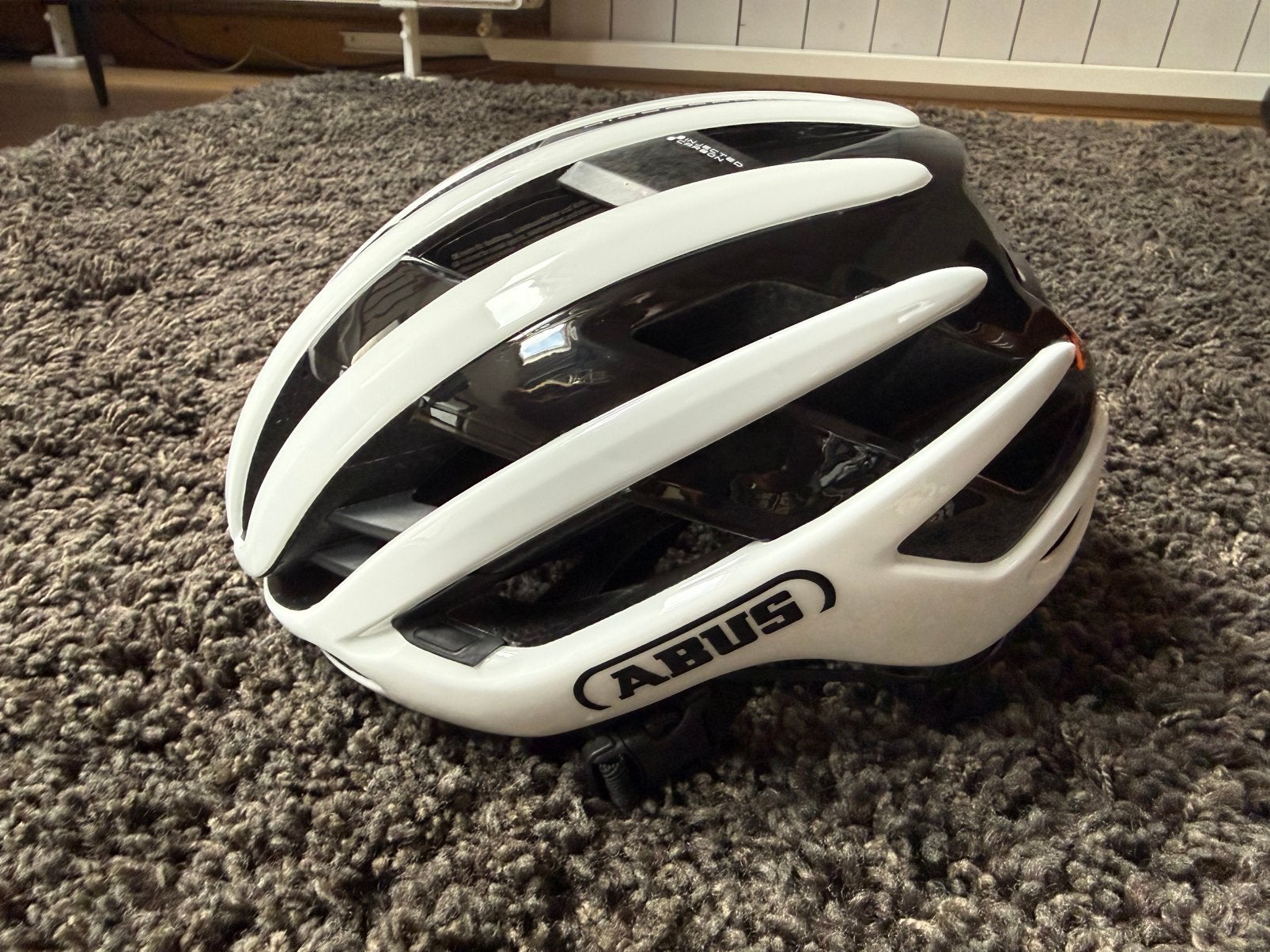 ABUS airbreaker 2.0 medium NIEUWSTAAT, Ophalen, Nieuw, M