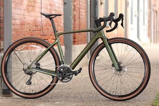 Scott Addict Gravel 30 (2023) – 2 wielsets – top staat, Ophalen, Carbon