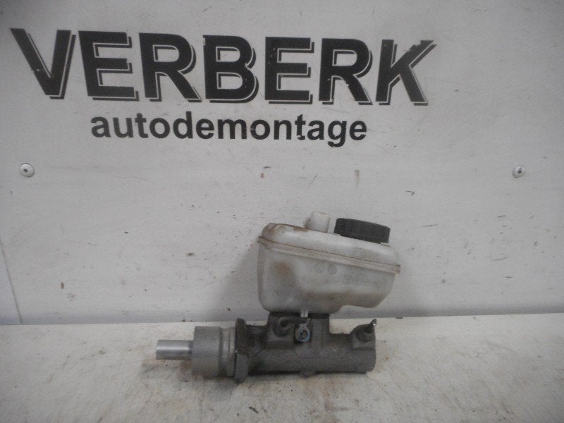 MAITRE CYLINDRE DE FREIN Peugeot 406 Coupé (8C) (311940), Robert Bosch AG, Utilisé, Robert-Bosch-Allee 1
74232  Abstatt, DE, Engineering@bosch.com