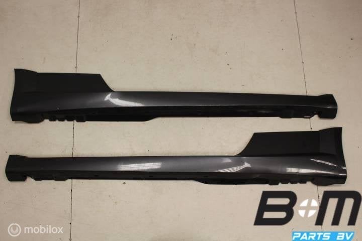 Set S-line sideskirts Audi TT 8S 6Y6Y 8S0853856A, Utilisé