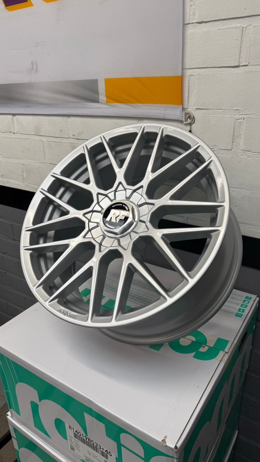 Jantes Rotiform RSE 5x108 19” | Ford Focus ST Volvo C30 v60, Enlèvement ou Envoi, Pneu(s)