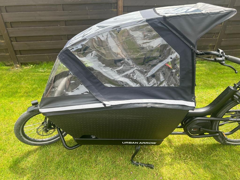 Elektrische bakfiets urban arrow family, Ophalen, Huif