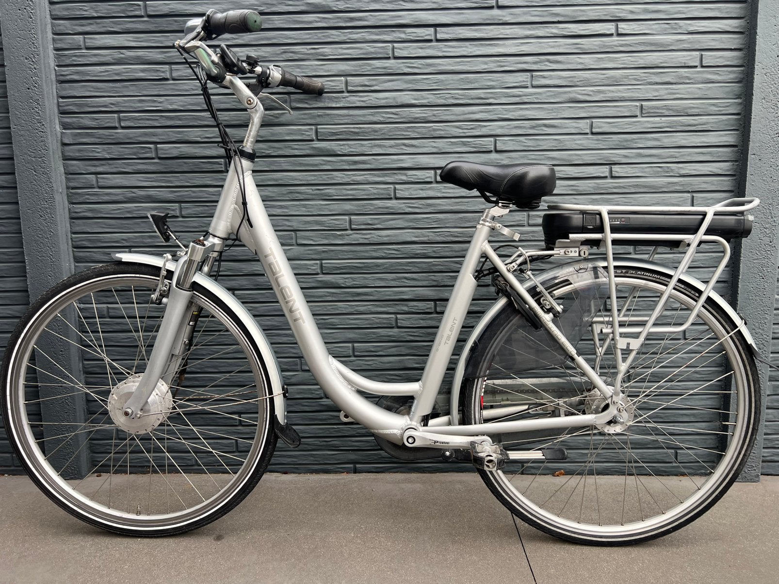 Elektrische fiets Talent Zeer Goede Staat ✅, Ophalen, Zo goed als nieuw