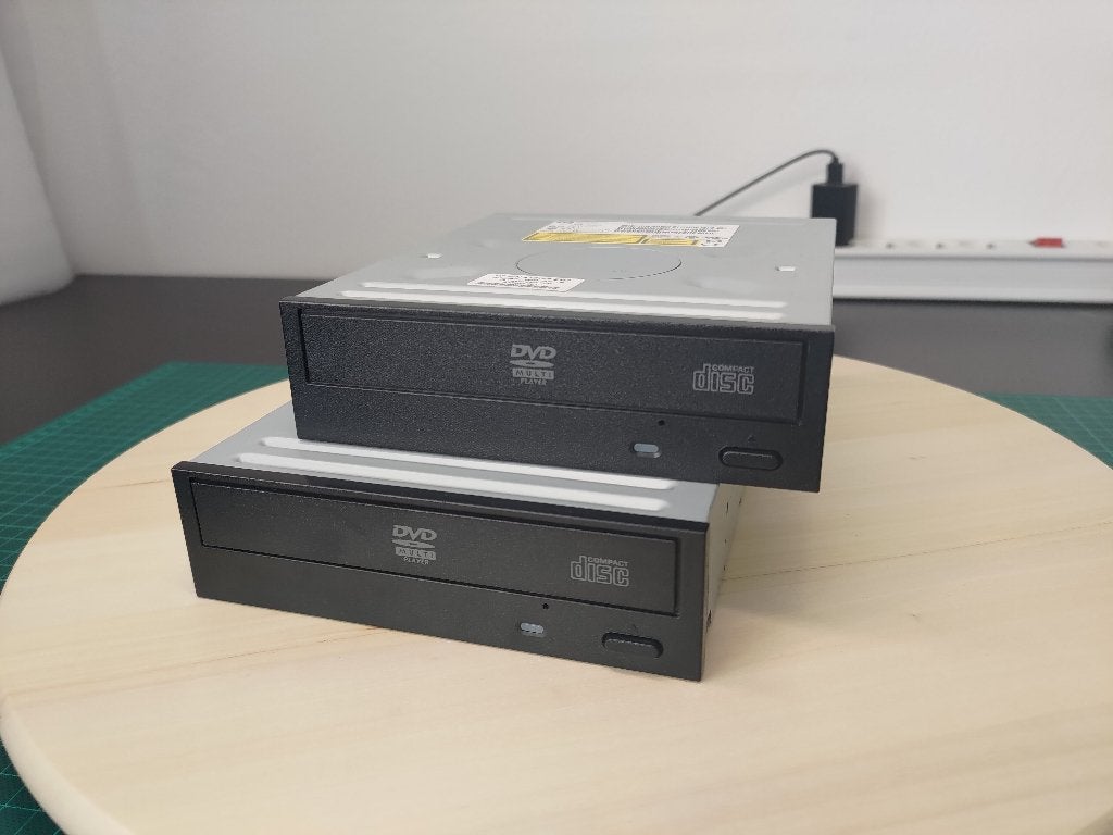 LOT 2x HP Optische Drives [CD / DVD], Informatique & Logiciels, Cd, Interne, Enlèvement, Utilisé