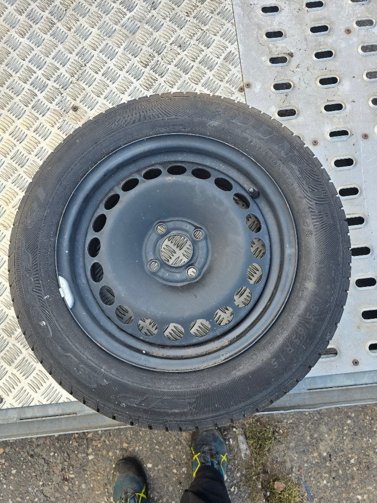 Reservewiel vw caddy, Auto-onderdelen, Ophalen, Bestelwagen, 15 inch, Banden en Velgen