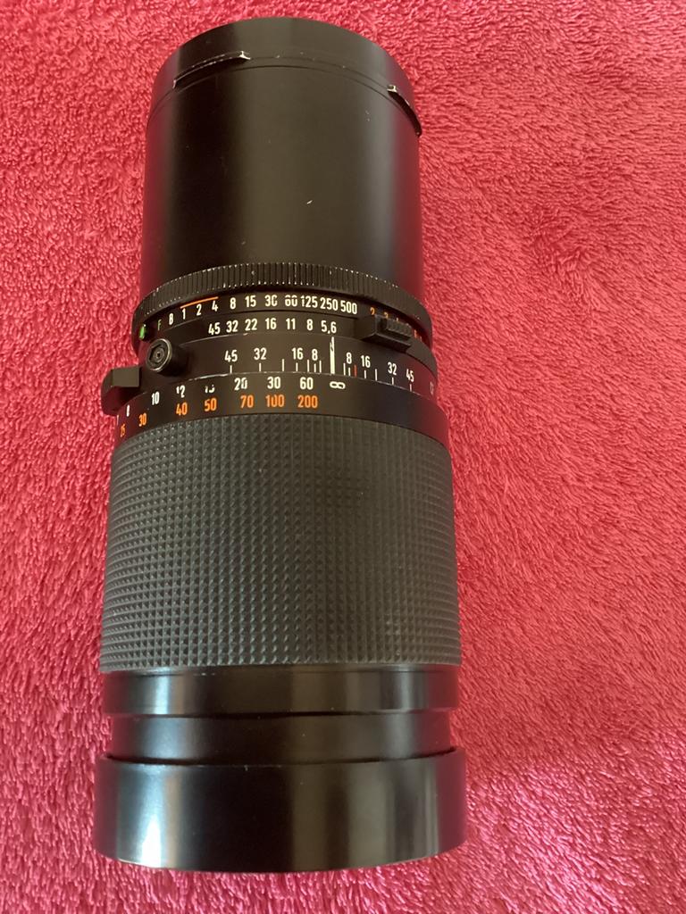 Hasselblad lens Sonnar 5.6/250 mm, Ophalen