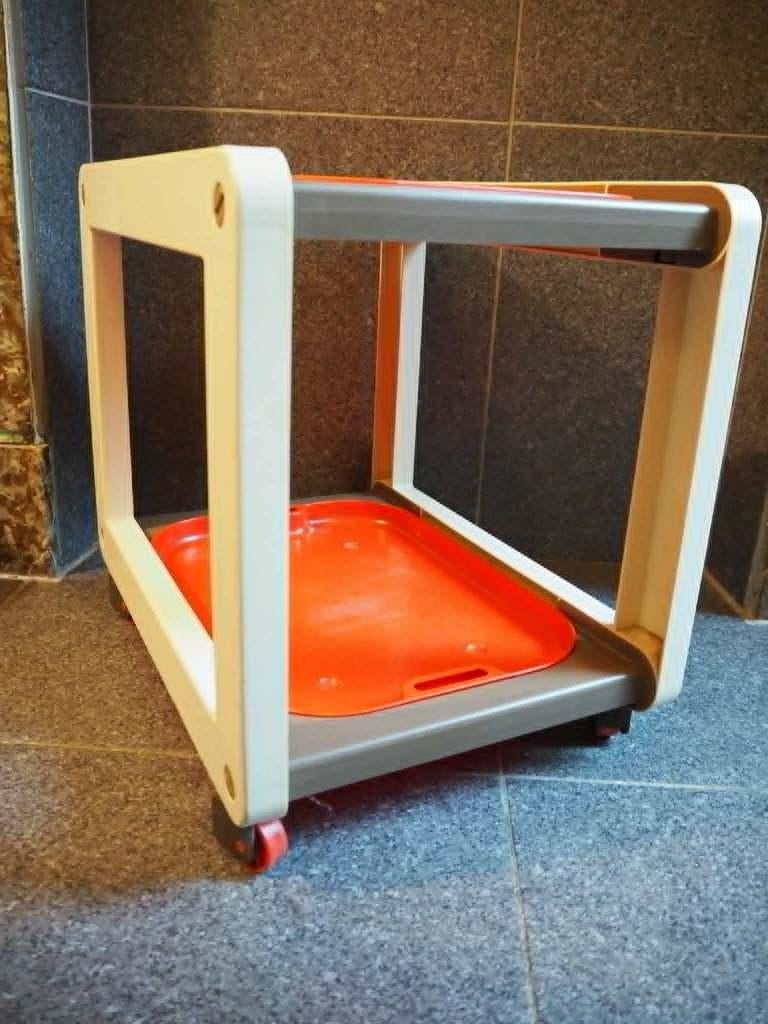 Space Age trolley, bijzettafeltje op wielen, 1970s, Huis en Inrichting, Minder dan 45 cm, Zo goed als nieuw, Rechthoekig, Ophalen