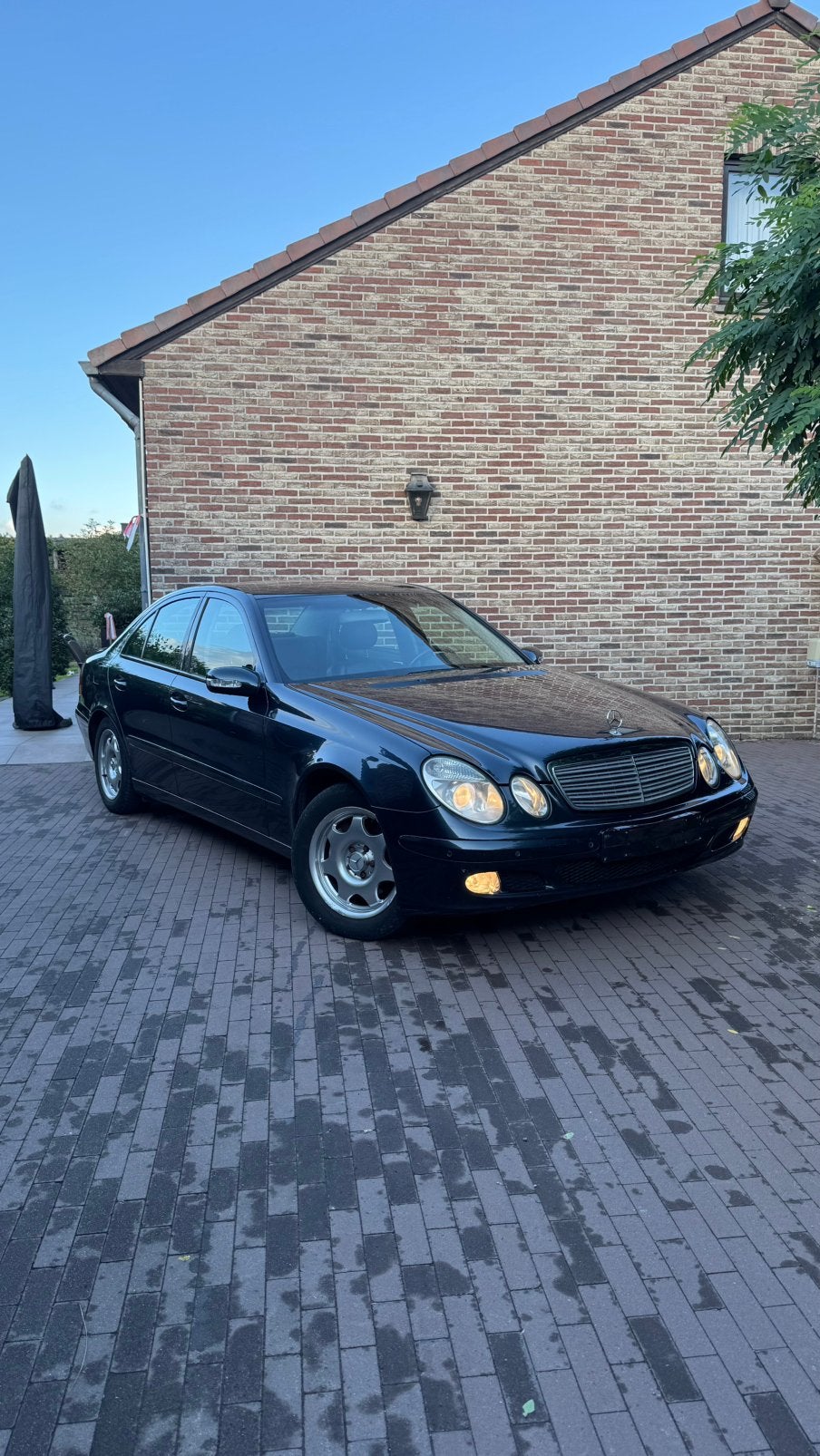 Mercedes-Benz E220 CDI Classic 2003, Autos, Cuir, Achat, Noir, 5 portes