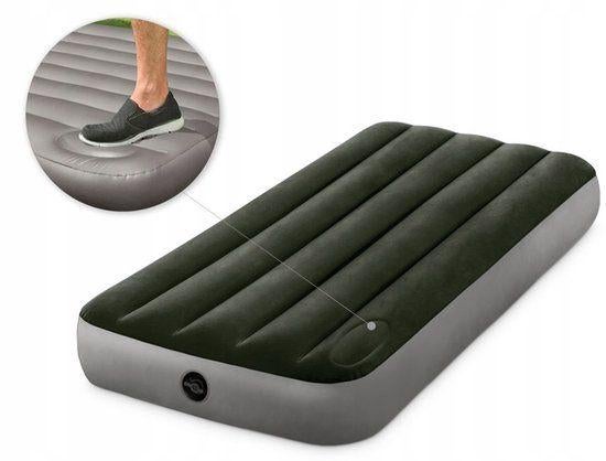 INTEX Luchtbed met ingebouwde voetpomp, Caravans en Kamperen, Ophalen, Zo goed als nieuw
