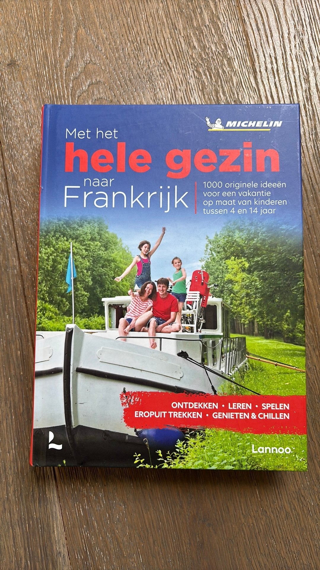Michelin - Met het hele gezin naar Frankrijk, Boeken, Ophalen of Verzenden, Zo goed als nieuw, Michelin