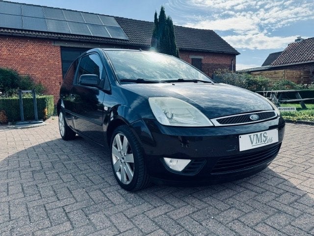Ford Fiesta 1.3 Essence * Garantie * Climatiseur *, https://public.car-pass.be/vhr/1f12ab9a-5545-4d13-9f18-9aeb06a0596a, Achat