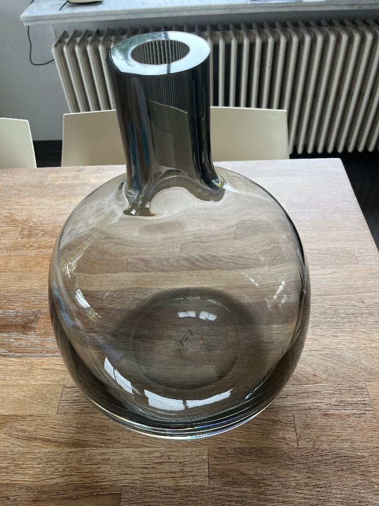 Vaas in licht gekleurd glas, Huis en Inrichting, Ophalen, Beige, Geschikt voor buiten, 37 cm