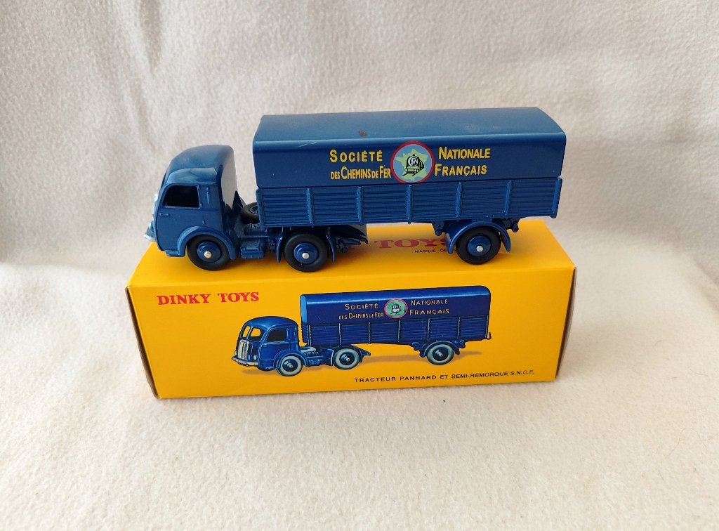 Dinky Atlas _ Panhard Tract. Semi Remorque "SNCF"_ref. 32AB., Enlèvement ou Envoi, Utilisé, Bus ou Camion, Dinky Toys