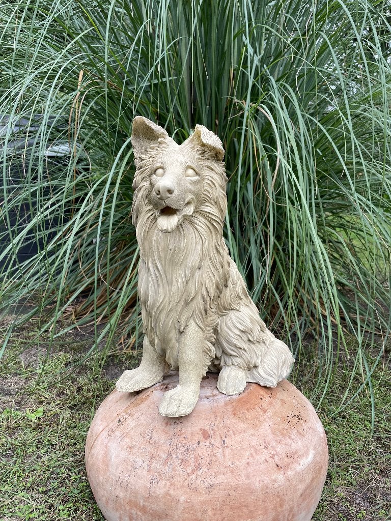 Collie Lassie, chien assis, pelouse, jardin, 50 cm, Jardin & Terrasse, Enlèvement, Neuf, Synthétique, Animal