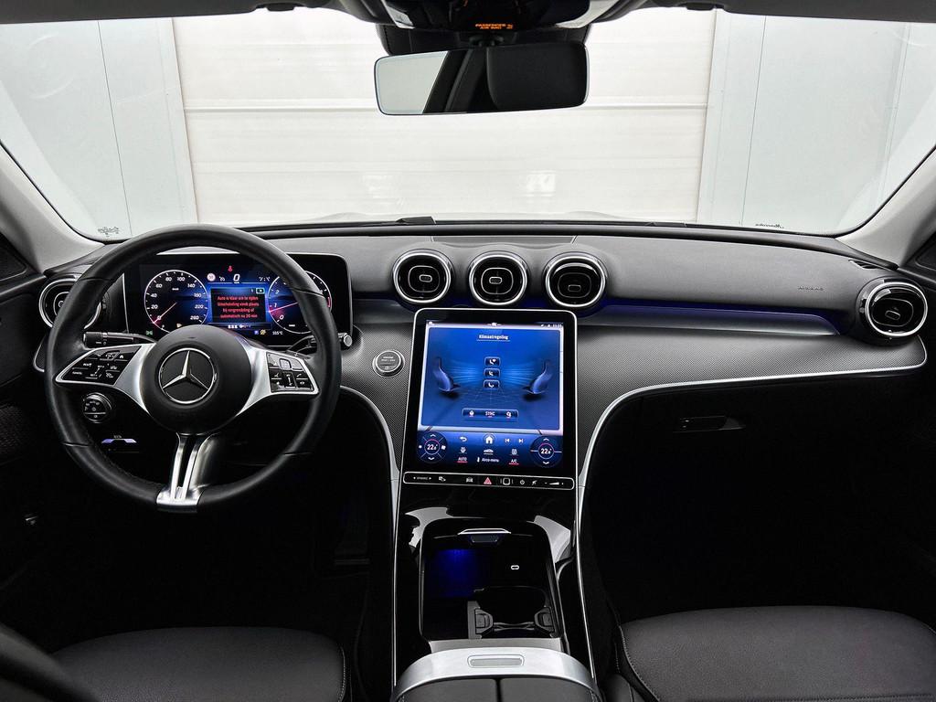 Mercedes-Benz C-Klasse 200 Berline Luxury Line | Smartphone, 4 deurs, Zwart, 4 cilinders, 1650 kg