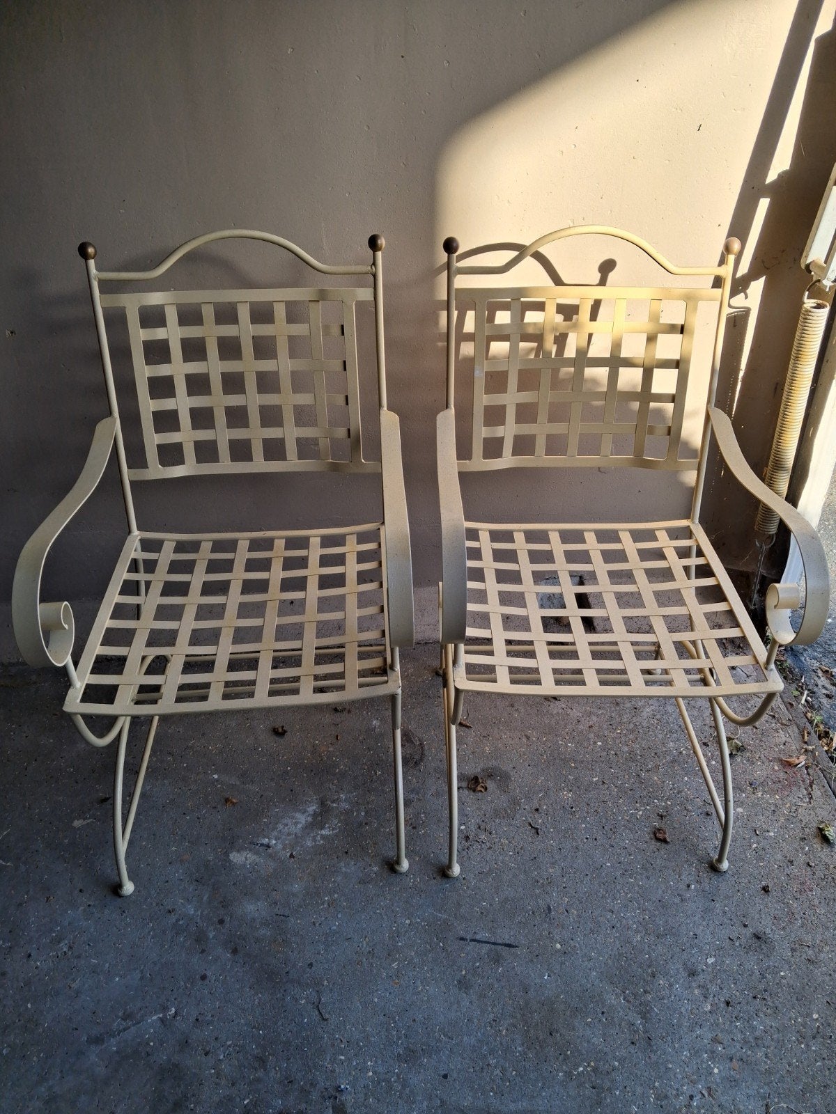 2 ijzeren tuinstoelen, Ophalen, Gebruikt, Metaal