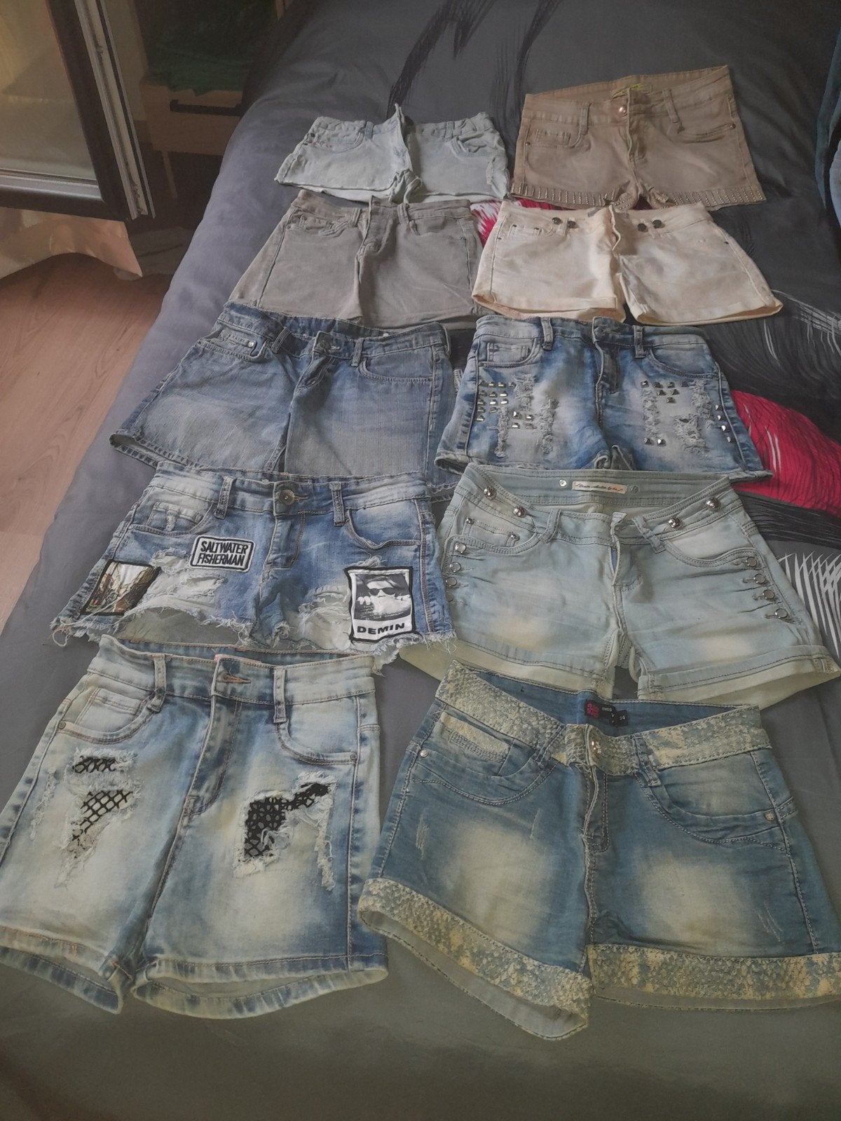 lot de vêtements mini-short/jeans/pantacour/tee-shirt 34-36, Enlèvement