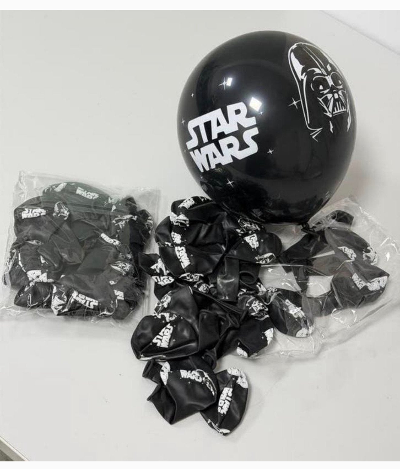 Ballons Star Wars Baby Yoda et Dark Vador environ 40 pièces, Enlèvement ou Envoi, Neuf, Autres types