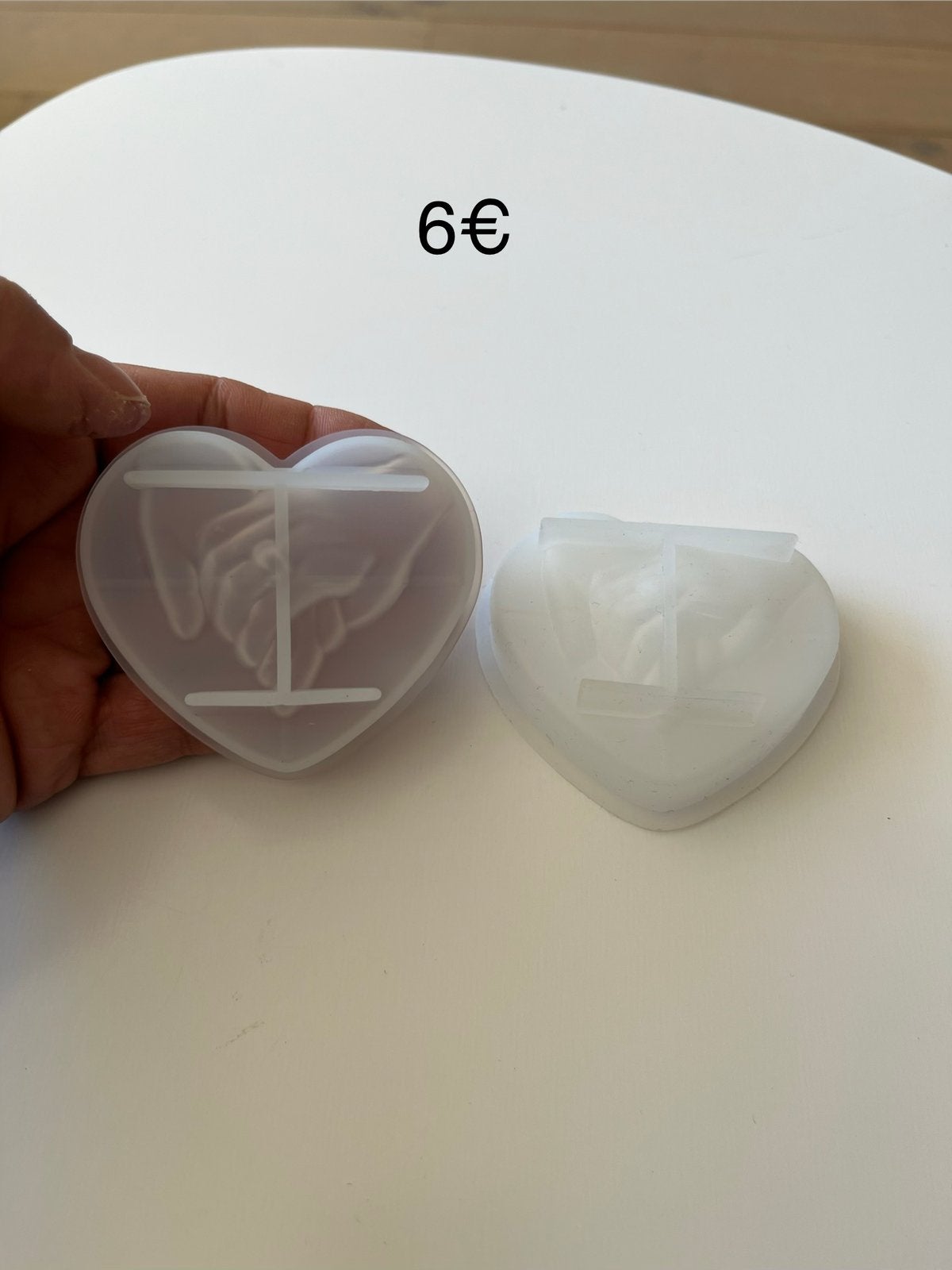 Moules en silicone (résine, bougies, savons…), Enlèvement, Neuf
