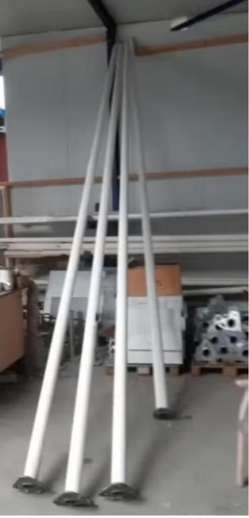 Set van 2 Aluminium Vlaggenmasten, Ophalen, Gebruikt
