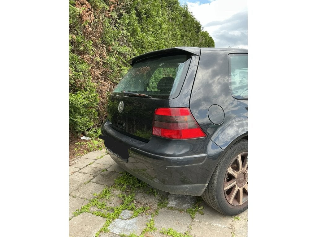 Golf 4 essence 3 portes, Enlèvement ou Envoi, Utilisé, Volkswagen