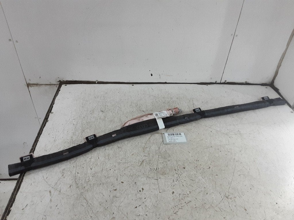 AIRBAG TOIT GAUCHE Audi A1 (8X1 / 8XK) (8X3880741A), Mevr. I. Hauben, Audi, Utilisé, Rue de l'Espoir 34 34
4030  GRIVEGNÉE, BE