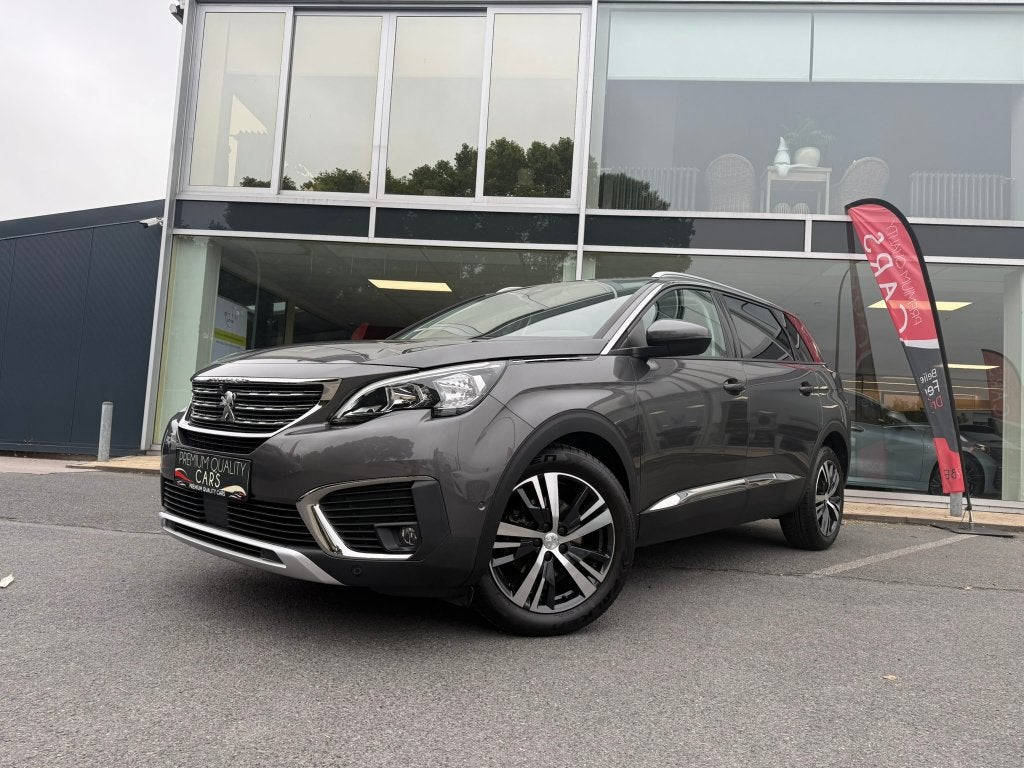 7ZIT / AUTOMAAT/ CARPLAY / PANO. DAK / LEDER / KEYLESS, Dealer onderhouden, Stof, Euro 6, 1199 cc