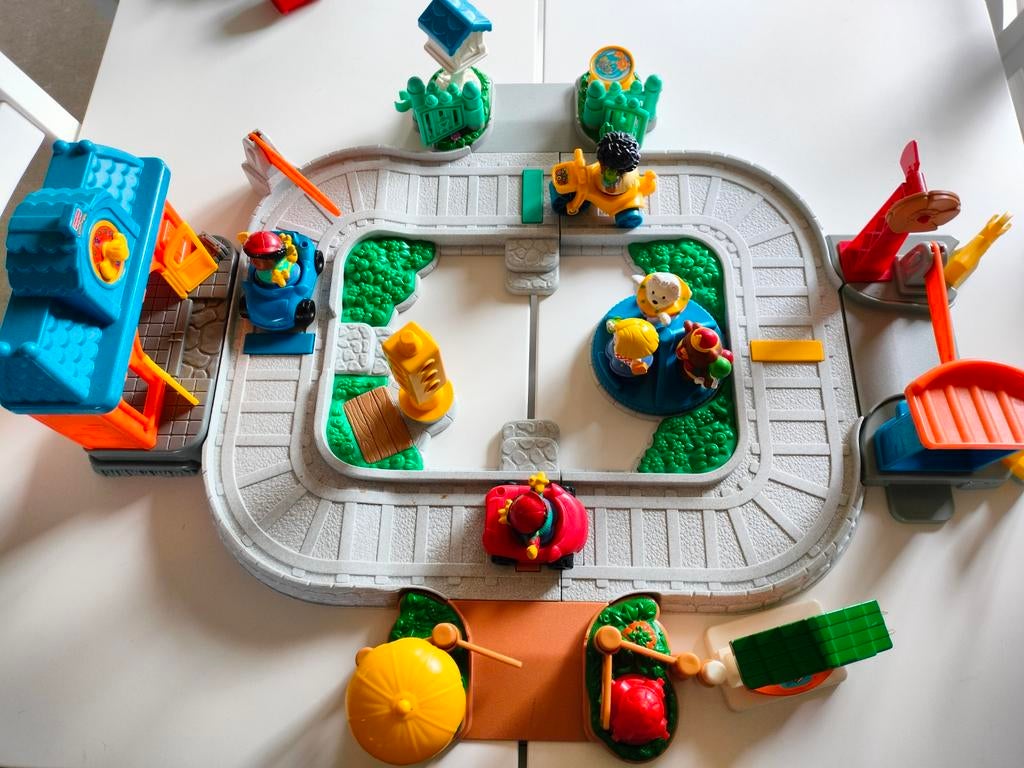 Le Petit Peuple de Fisher Price, Enlèvement