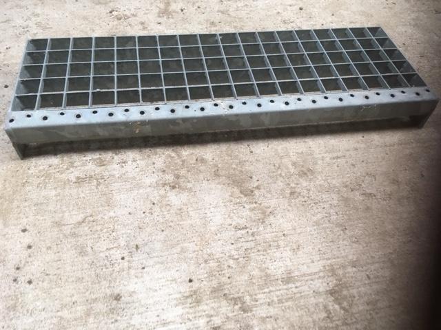 galvanise traptreden, Enlèvement, Neuf, Escalier, 2 à 4 mètres