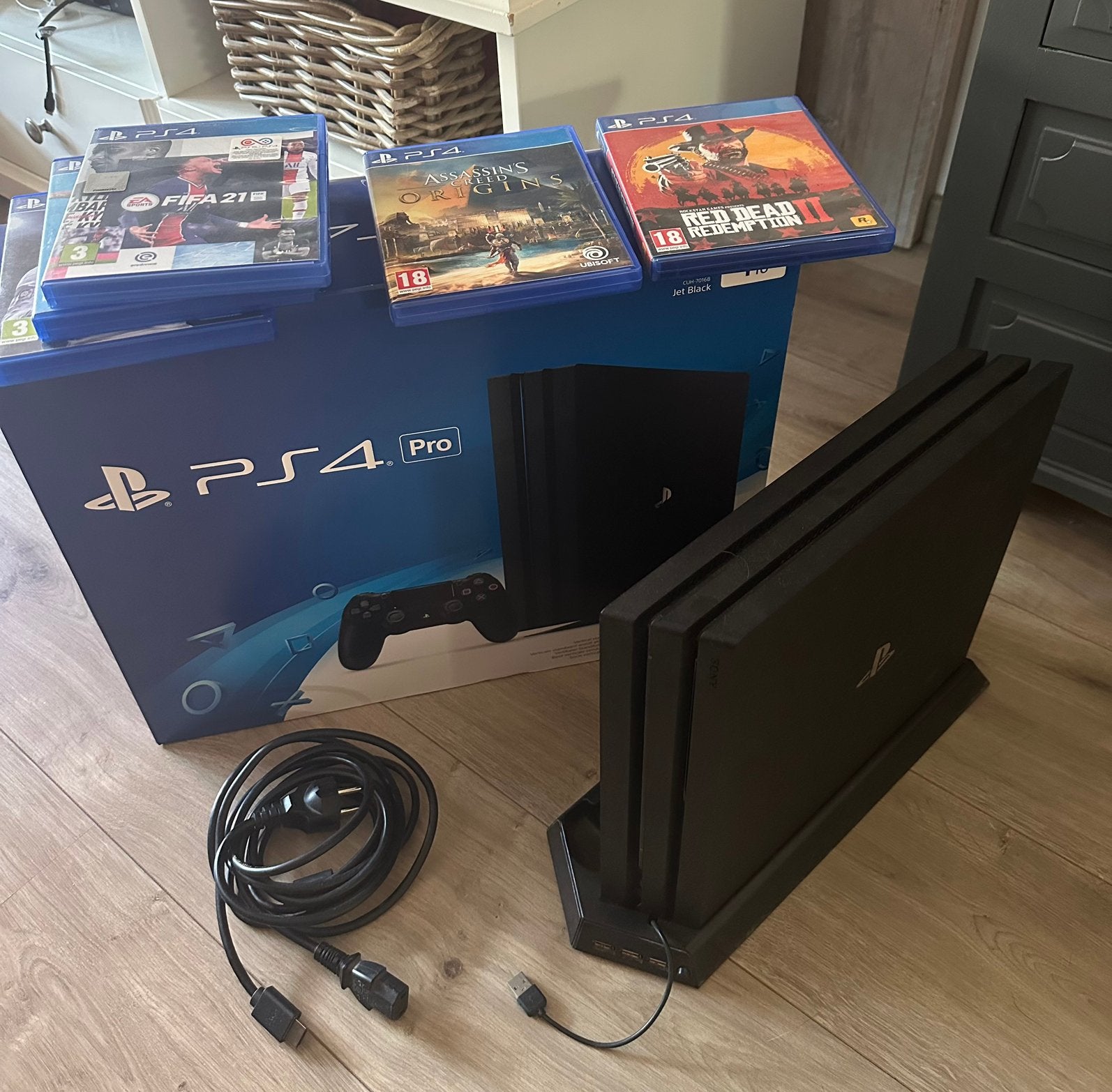 Ps4 pro 1TB, Consoles de jeu & Jeux vidéo, Sans contrôleur, Enlèvement, Utilisé, 1 TB